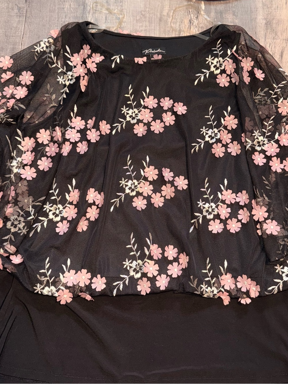 NWT Prelude Black & Floral Mesh Overlay Women's Top